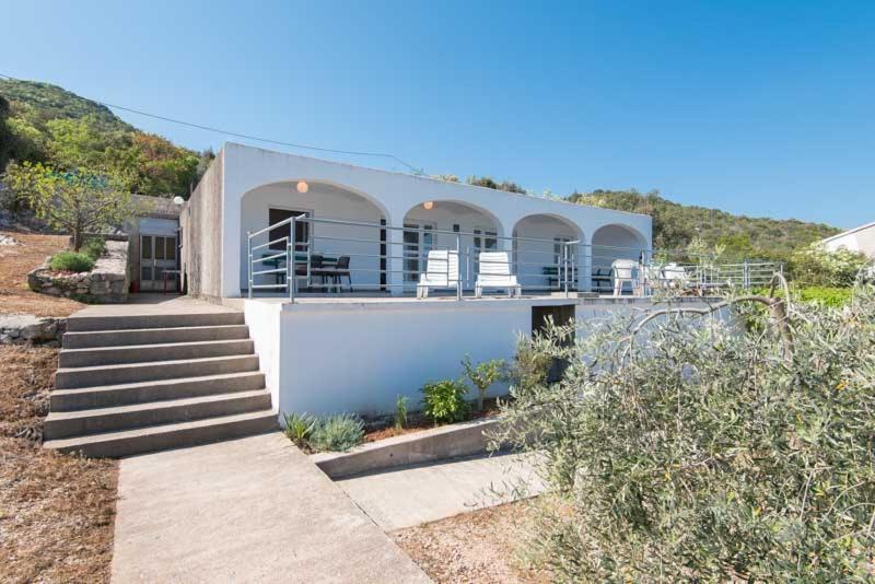Putniković Apartmani Dubravko מראה חיצוני תמונה