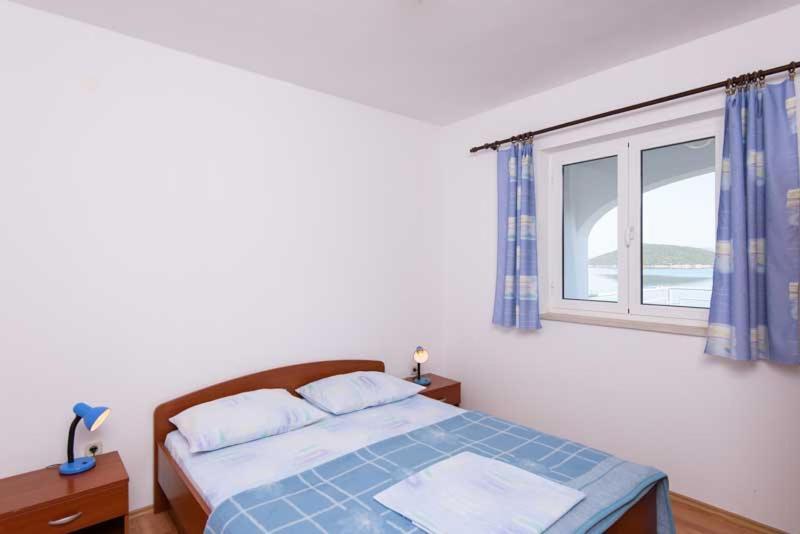 Putniković Apartmani Dubravko מראה חיצוני תמונה