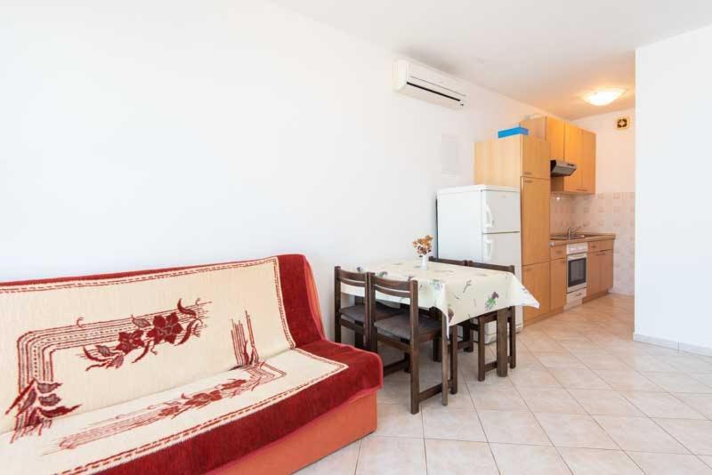 Putniković Apartmani Dubravko מראה חיצוני תמונה