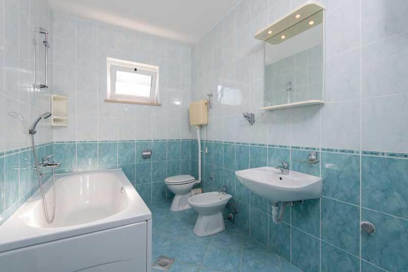 Putniković Apartmani Dubravko מראה חיצוני תמונה