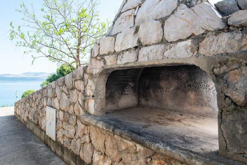 Putniković Apartmani Dubravko מראה חיצוני תמונה